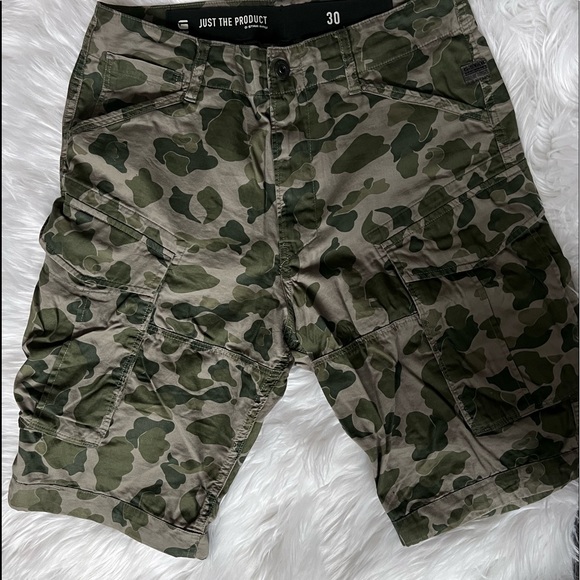 g star camo shorts